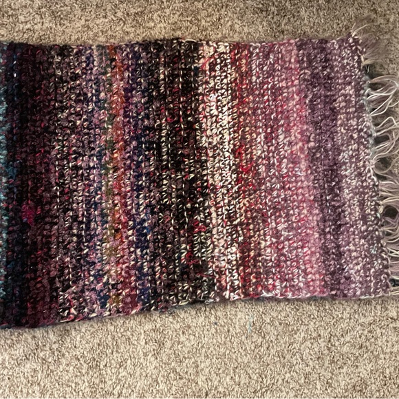 Multicolor Woven Rug - Picture 4 of 4
